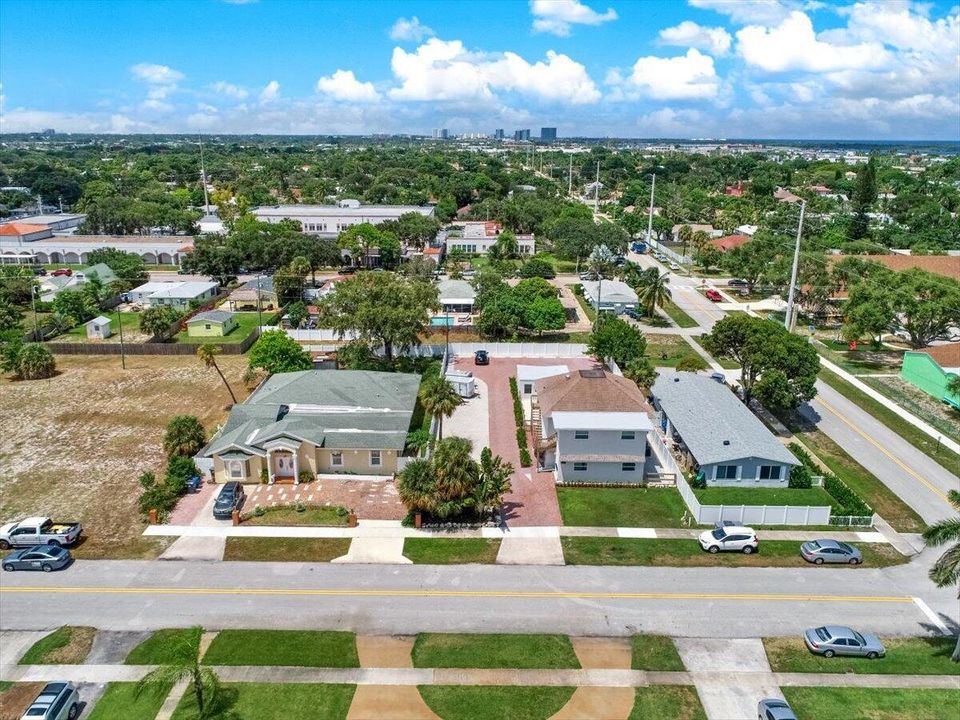 09-305 Cypress Drive-9