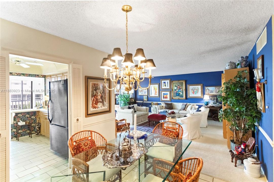 Vendido Recientemente: $425,000 (2 camas, 2 baños, 1295 Pies cuadrados)