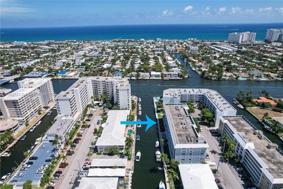 Vendido Recientemente: $425,000 (2 camas, 2 baños, 1295 Pies cuadrados)