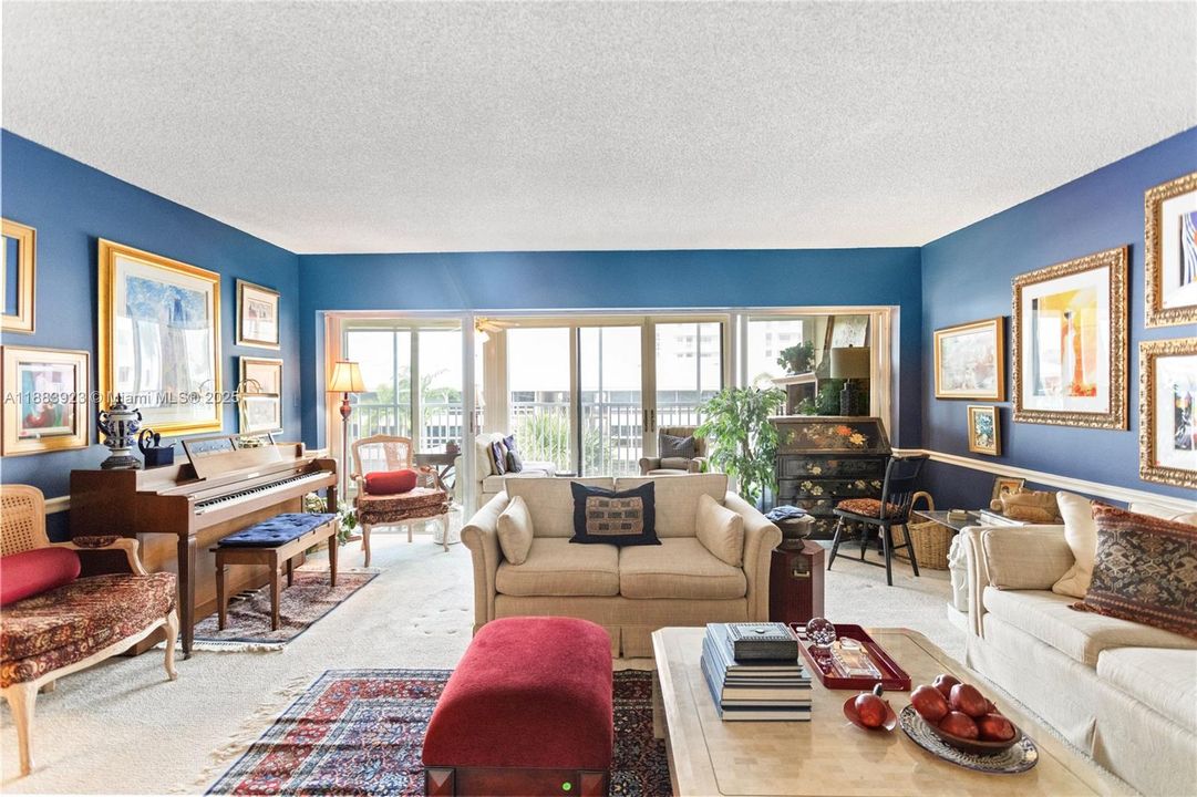 Vendido Recientemente: $425,000 (2 camas, 2 baños, 1295 Pies cuadrados)