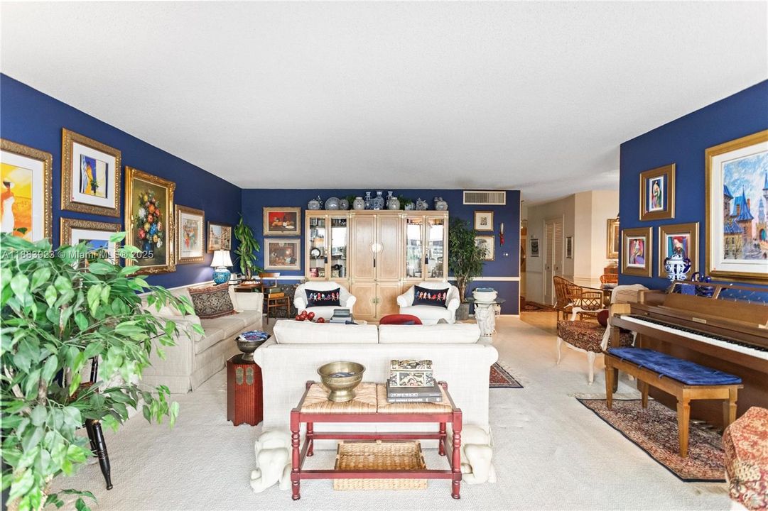 Vendido Recientemente: $425,000 (2 camas, 2 baños, 1295 Pies cuadrados)