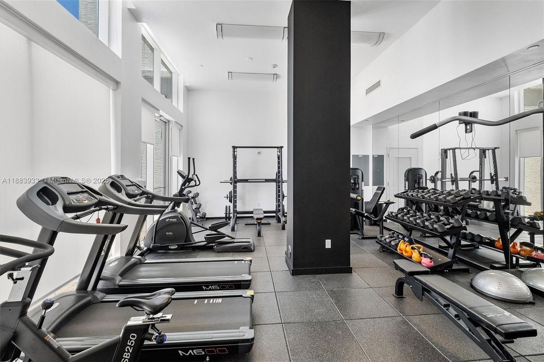 Recently Rented: $4,500 (3 beds, 2 baths, 1772 Square Feet)