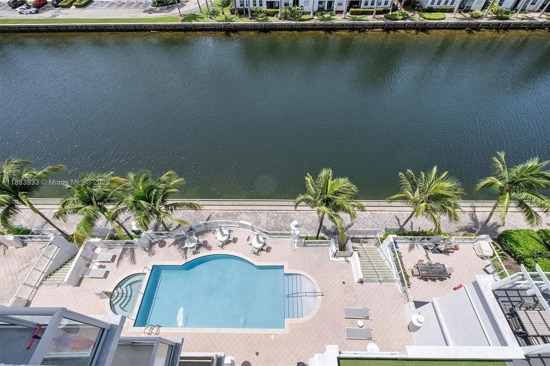 Recently Rented: $4,500 (3 beds, 2 baths, 1772 Square Feet)