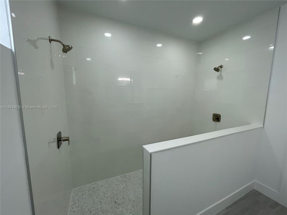 待售: $395,000 (3 贝兹, 2 浴室, 0 平方英尺)