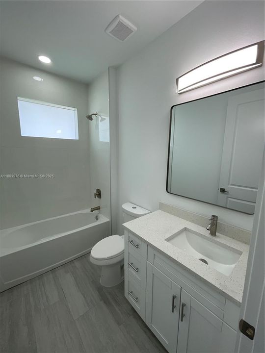 待售: $395,000 (3 贝兹, 2 浴室, 0 平方英尺)