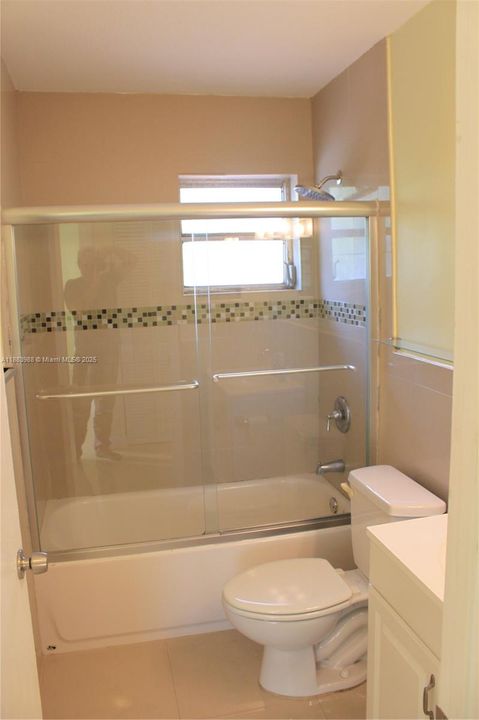 待售: $799,999 (0 贝兹, 0 浴室, 2345 平方英尺)