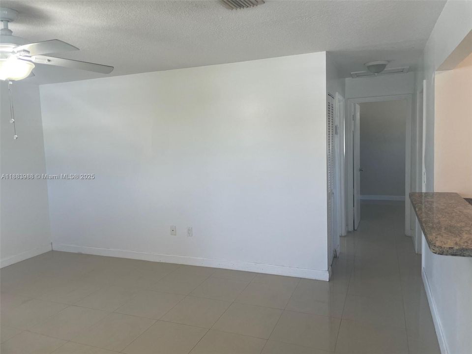 待售: $799,999 (0 贝兹, 0 浴室, 2345 平方英尺)