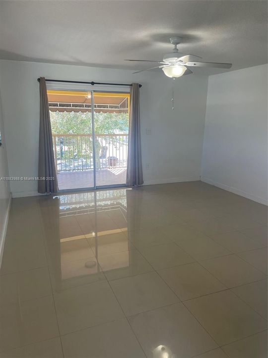 待售: $799,999 (0 贝兹, 0 浴室, 2345 平方英尺)