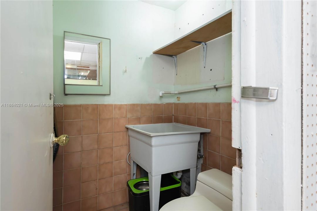 待售: $230,000 (0 贝兹, 0 浴室, 0 平方英尺)