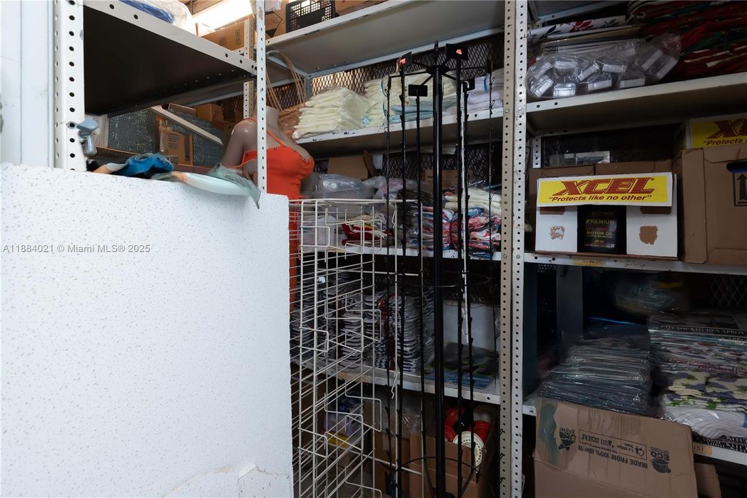 待售: $230,000 (0 贝兹, 0 浴室, 0 平方英尺)