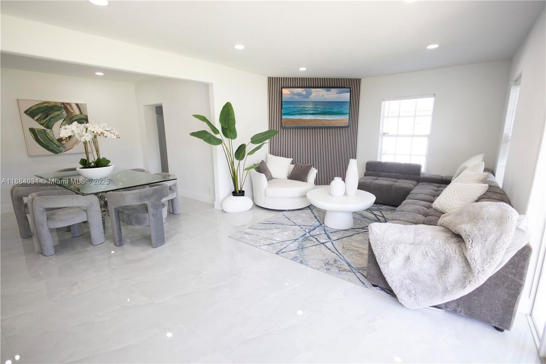 En Renta: $15,000 (4 camas, 2 baños, 1685 Pies cuadrados)