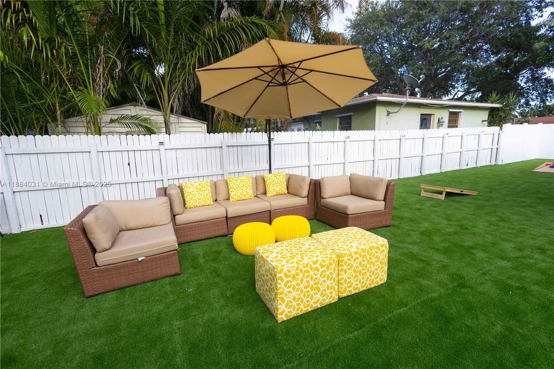 En Renta: $15,000 (4 camas, 2 baños, 1685 Pies cuadrados)