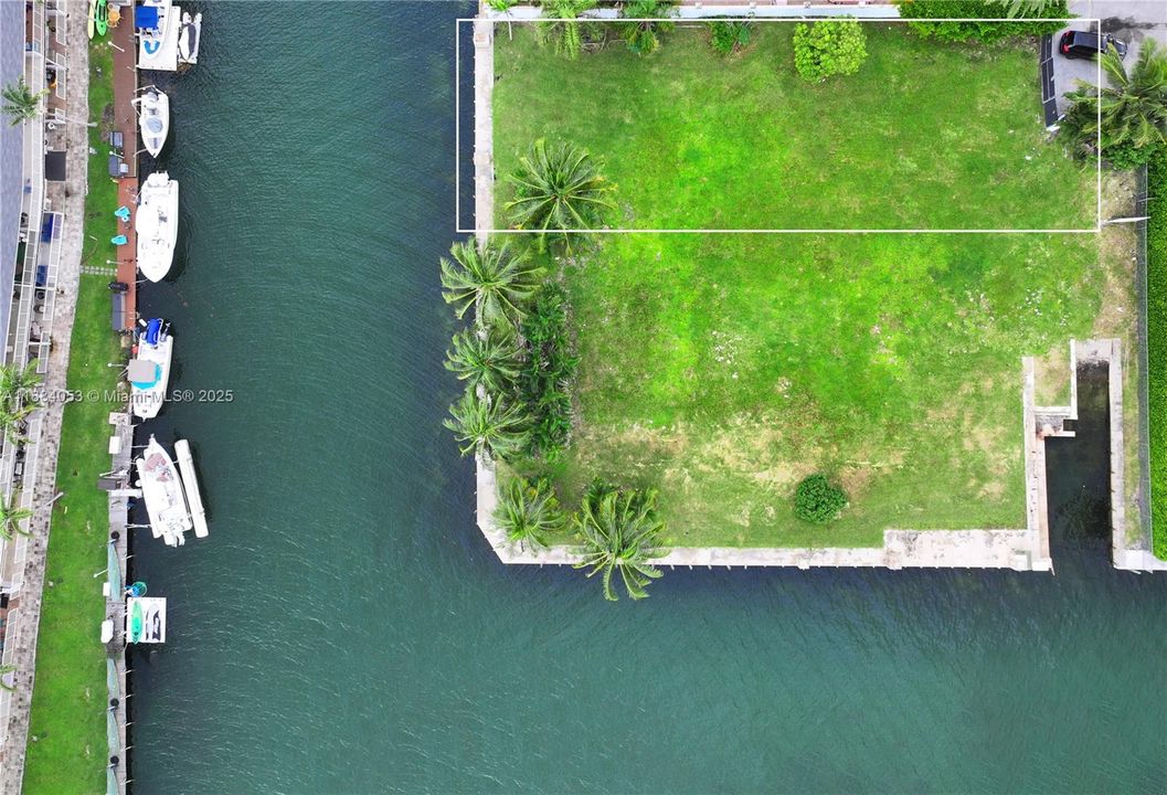 For Sale: $2,300,000 (0.26 acres)