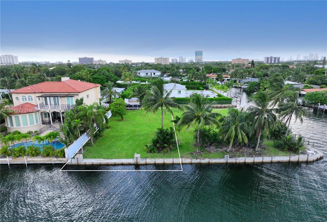 For Sale: $2,300,000 (0.26 acres)