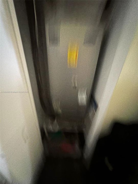 合同活跃: $449,900 (4 贝兹, 3 浴室, 2936 平方英尺)