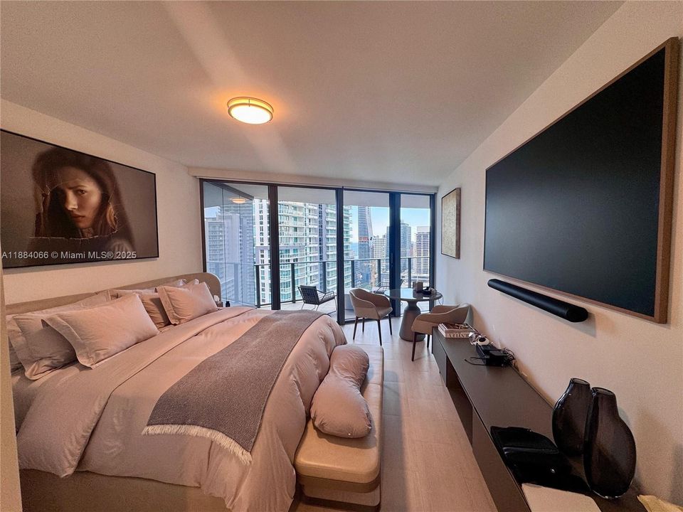 En Venta: $2,650,000 (3 camas, 3 baños, 1909 Pies cuadrados)