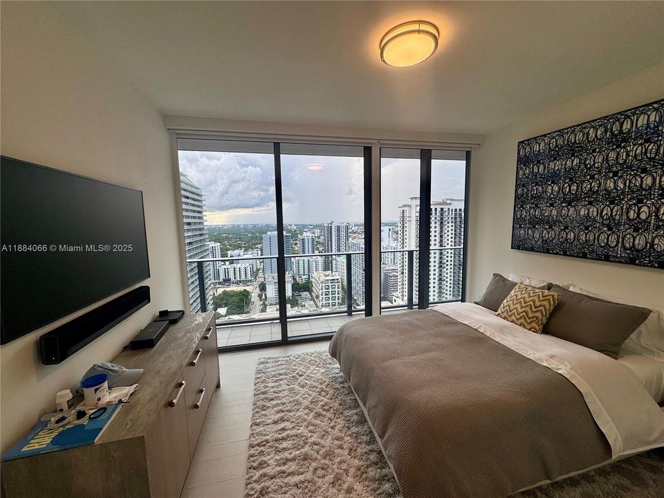 En Venta: $2,650,000 (3 camas, 3 baños, 1909 Pies cuadrados)