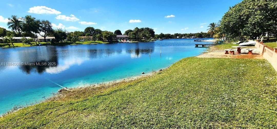 В аренду: $5,200 (4 спален, 2 ванн, 2868 Квадратных фут)