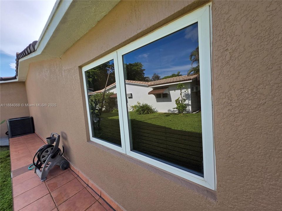 FULL IMPACT Windows and Doors