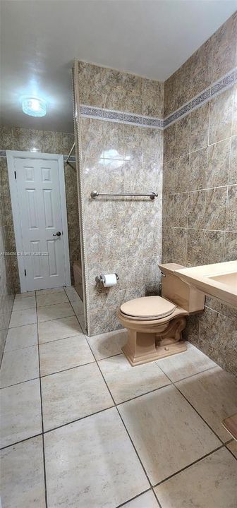 В аренду: $5,200 (4 спален, 2 ванн, 2868 Квадратных фут)