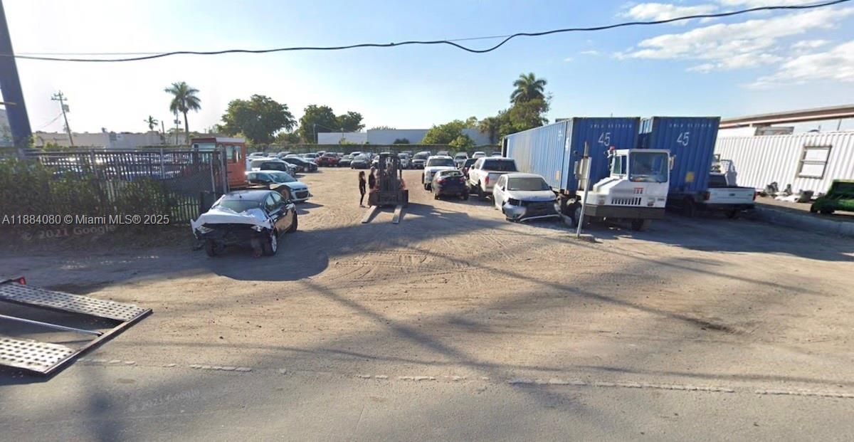 Active With Contract: $2,500,000 (0 beds, 0 baths, 0 Square Feet)