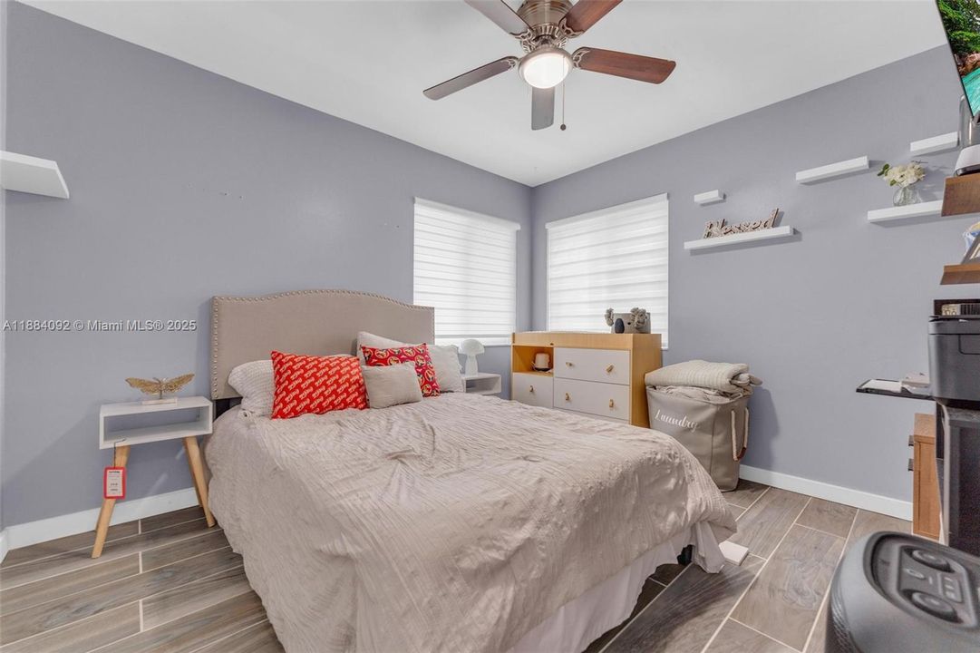 Recently Sold: $539,100 (4 beds, 2 baths, 1300 Square Feet)