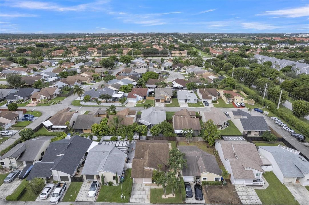 Recently Sold: $539,100 (4 beds, 2 baths, 1300 Square Feet)