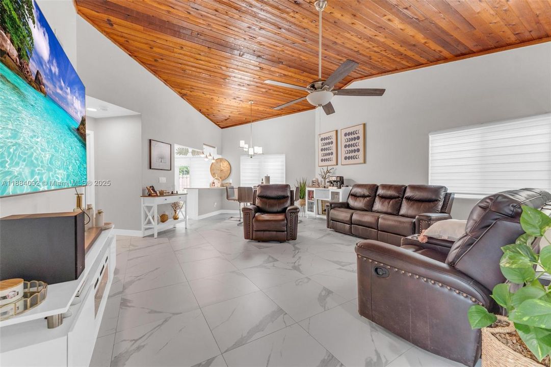 Recently Sold: $539,100 (4 beds, 2 baths, 1300 Square Feet)