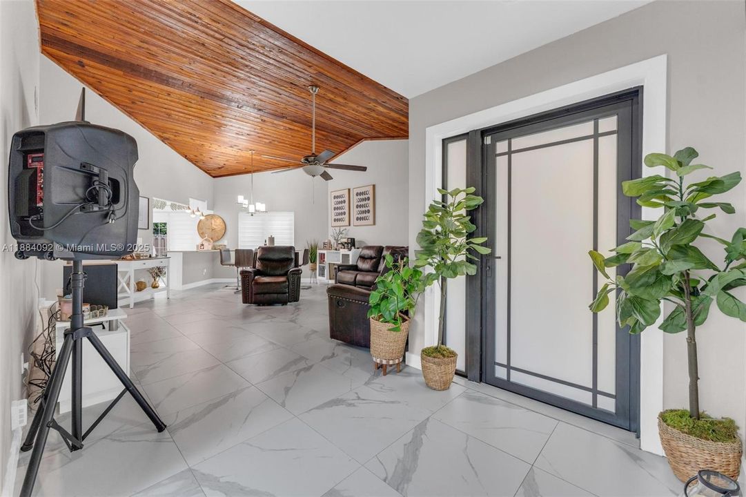 Recently Sold: $539,100 (4 beds, 2 baths, 1300 Square Feet)