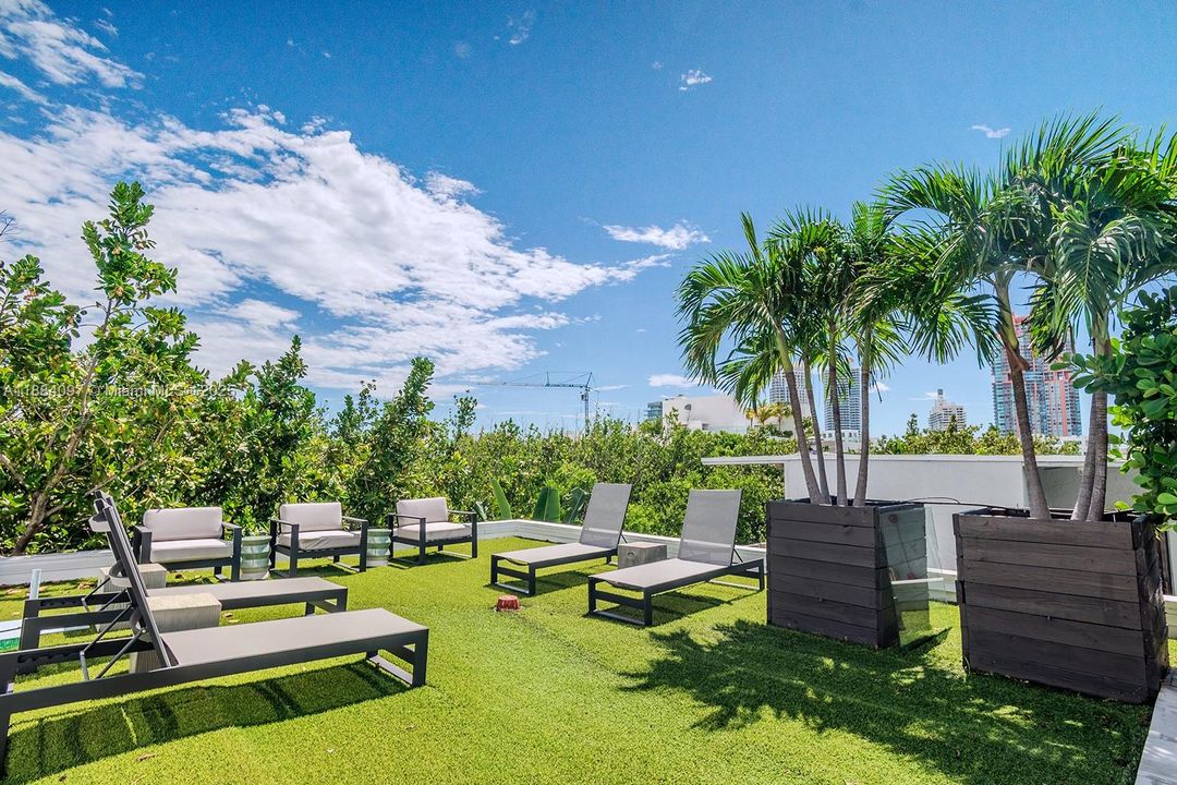 На продажу: $6,490,000 (3 спален, 3 ванн, 2782 Квадратных фут)