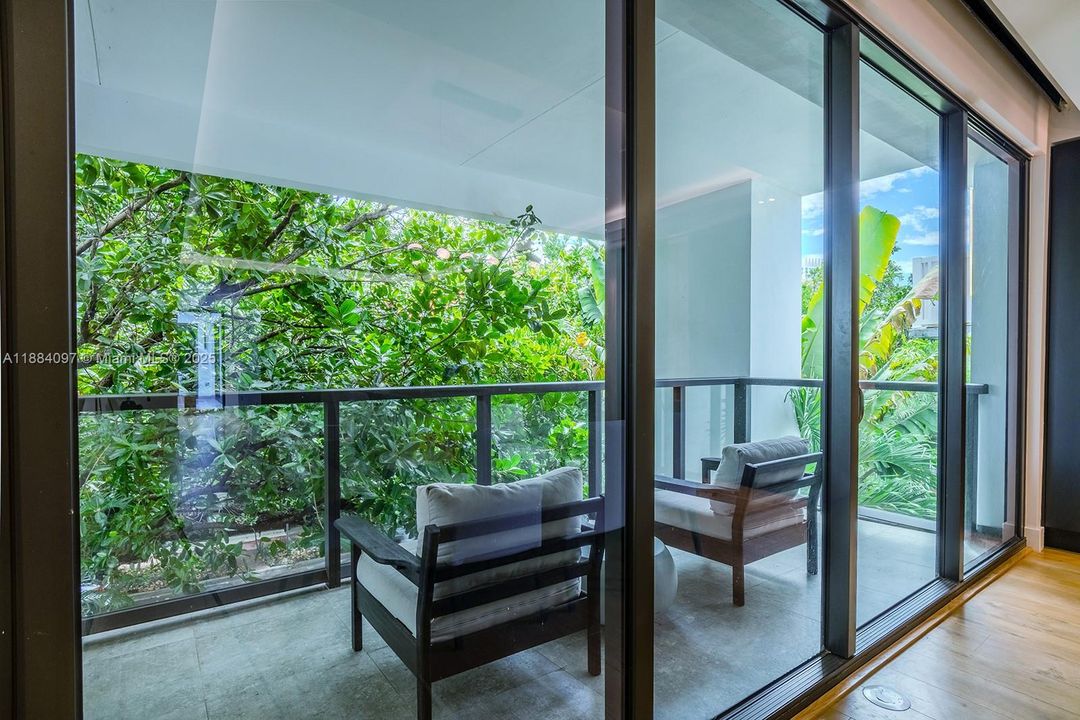 На продажу: $6,490,000 (3 спален, 3 ванн, 2782 Квадратных фут)