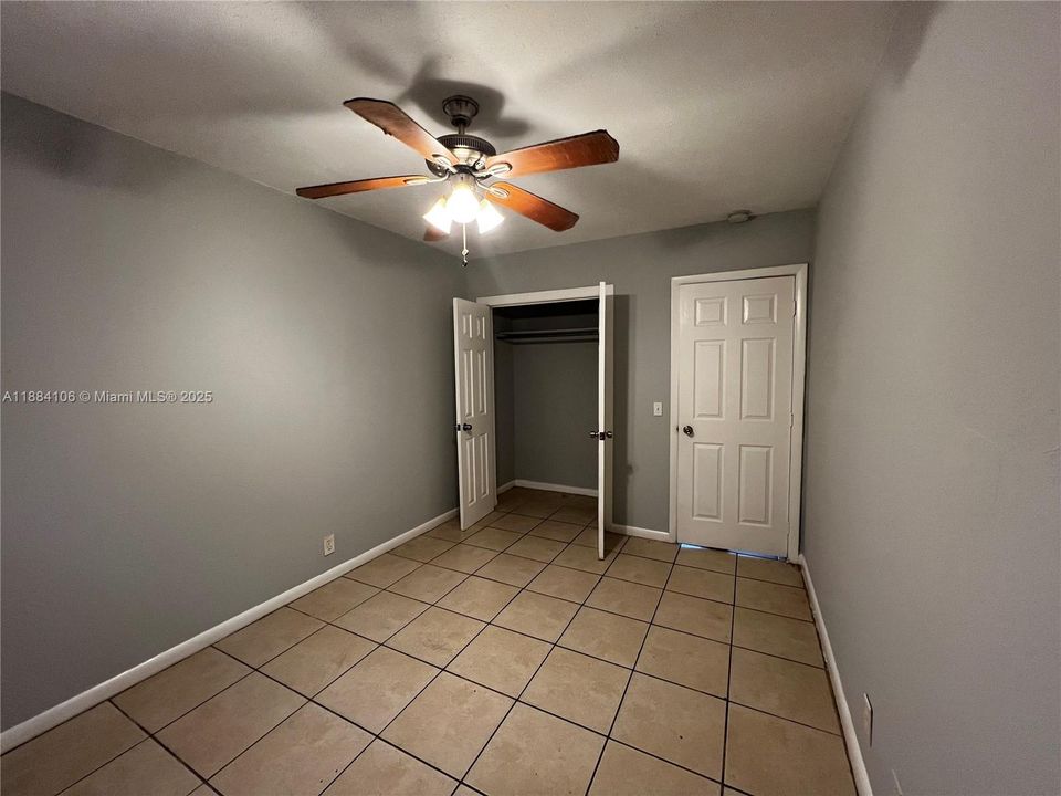 Recently Sold: $369,900 (0 beds, 0 baths, 1360 Square Feet)