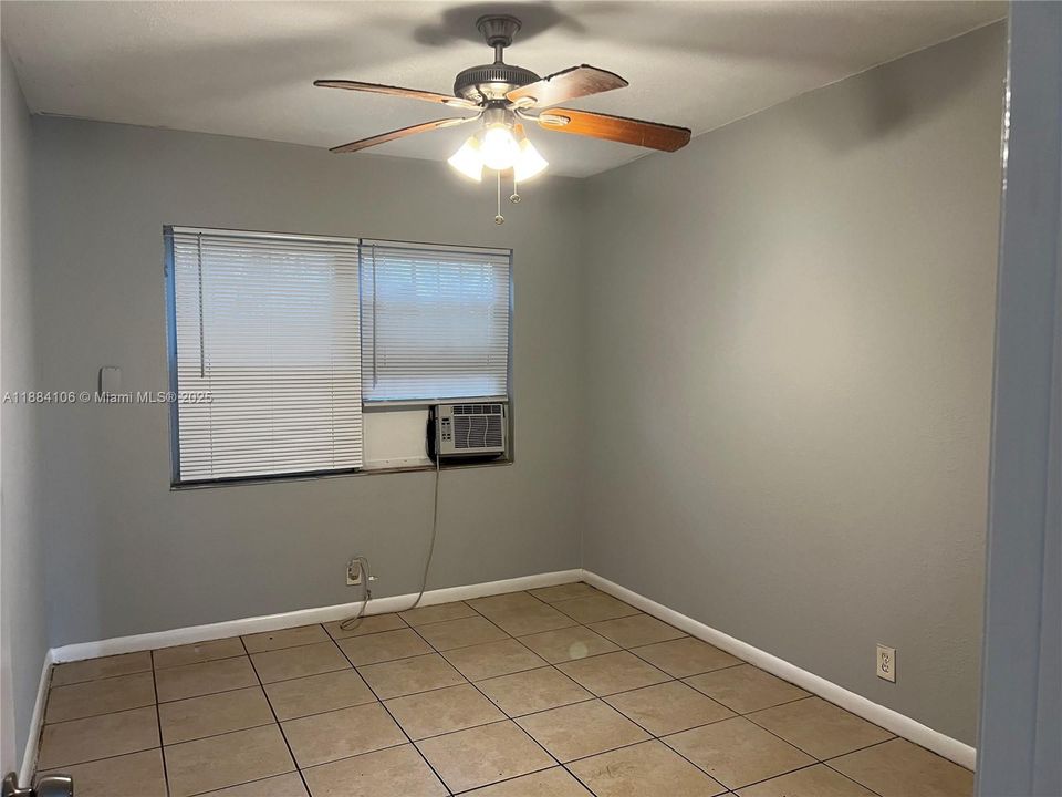 Recently Sold: $369,900 (0 beds, 0 baths, 1360 Square Feet)