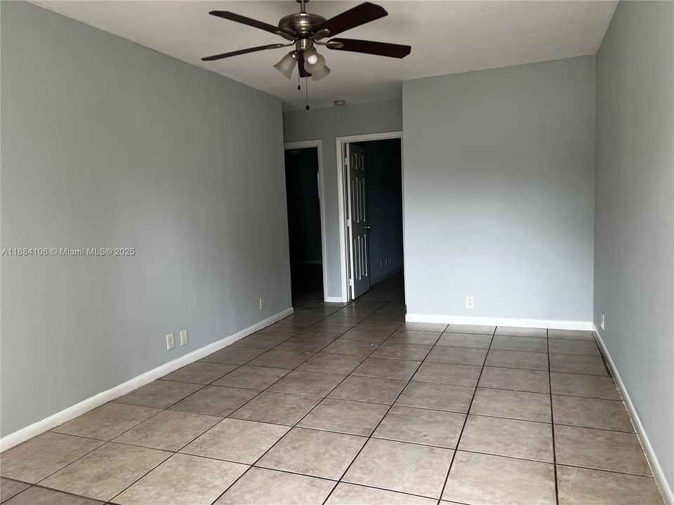 Recently Sold: $369,900 (0 beds, 0 baths, 1360 Square Feet)