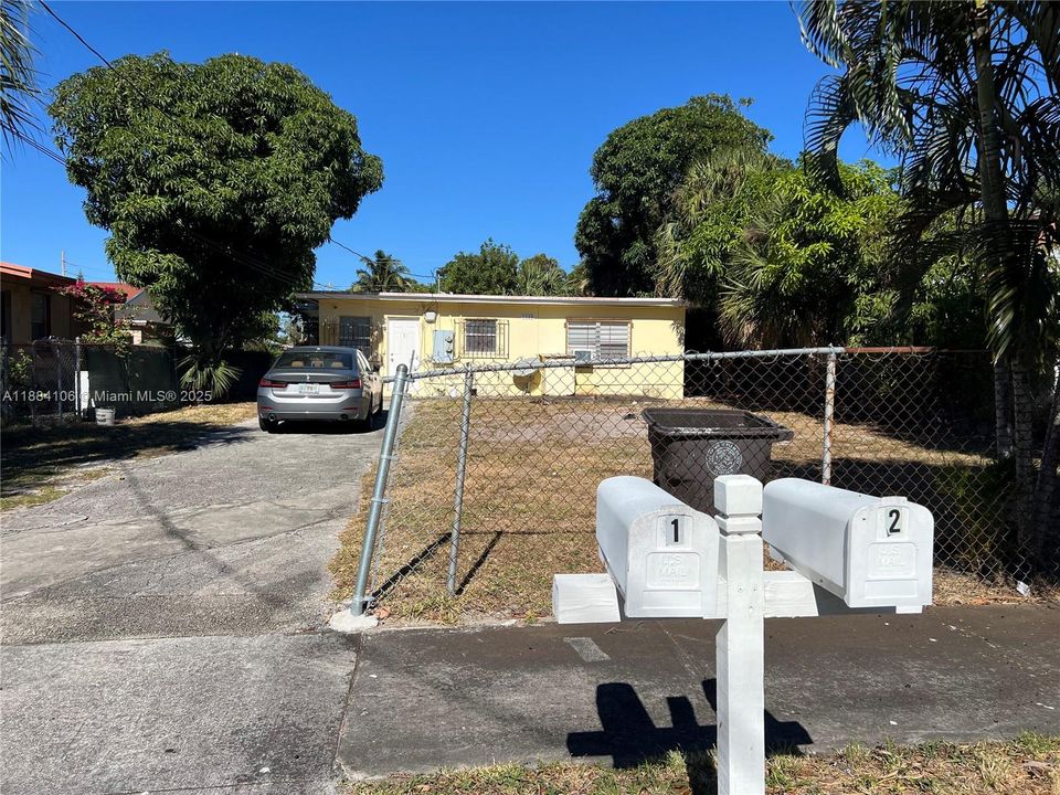 Recently Sold: $369,900 (0 beds, 0 baths, 1360 Square Feet)