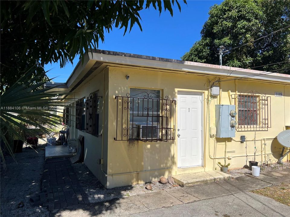 Recently Sold: $369,900 (0 beds, 0 baths, 1360 Square Feet)