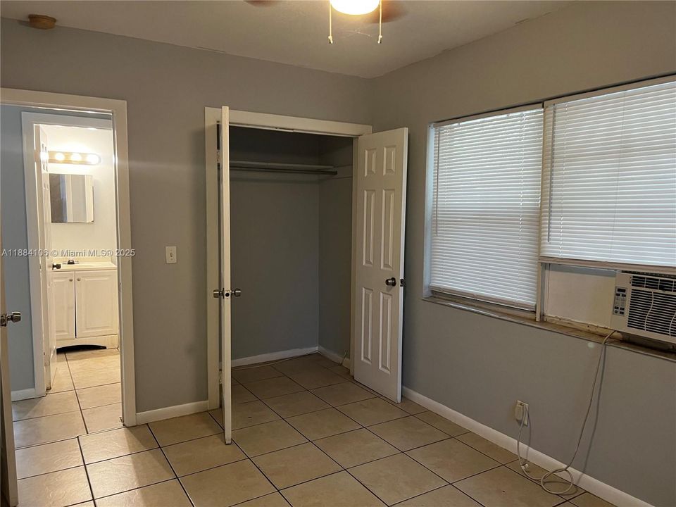 Recently Sold: $369,900 (0 beds, 0 baths, 1360 Square Feet)