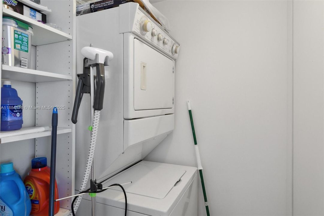 Recientemente alquilado: $3,800 (1 camas, 1 baños, 871 Pies cuadrados)