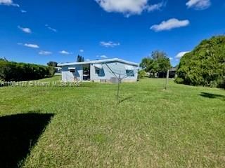 Vendido Recientemente: $90,000 (2 camas, 2 baños, 1130 Pies cuadrados)