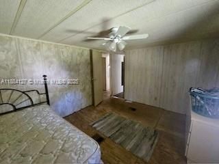 Vendido Recientemente: $90,000 (2 camas, 2 baños, 1130 Pies cuadrados)