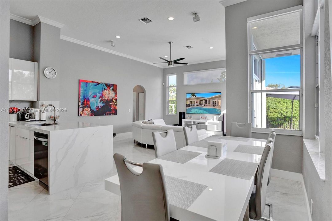 For Rent: $7,200 (4 beds, 3 baths, 2693 Square Feet)