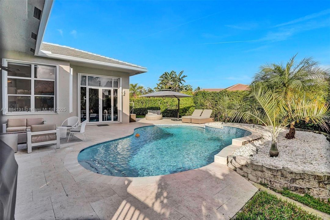 For Rent: $7,200 (4 beds, 3 baths, 2693 Square Feet)