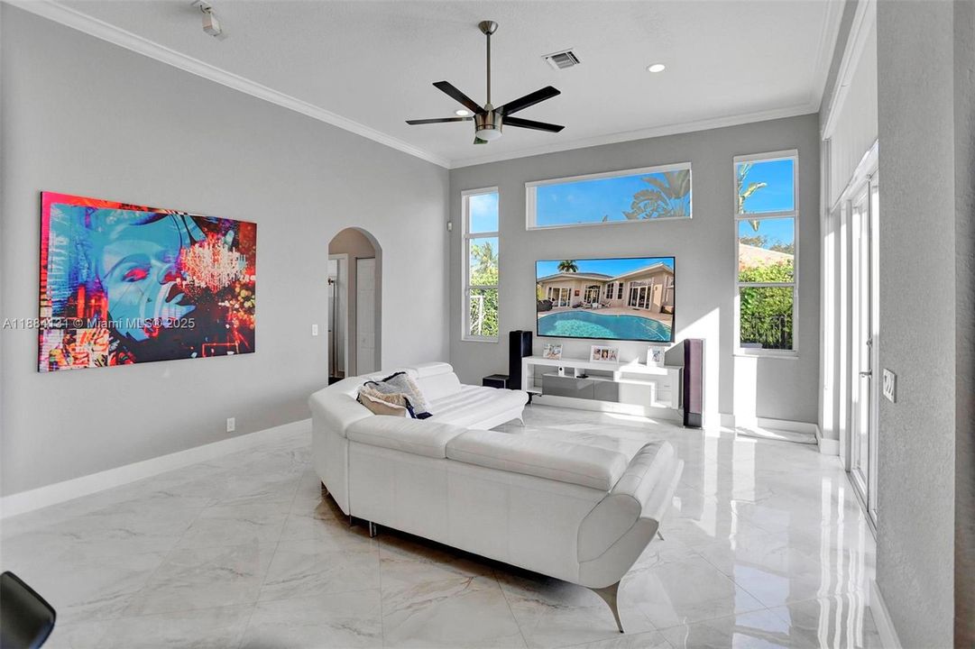 For Rent: $7,200 (4 beds, 3 baths, 2693 Square Feet)