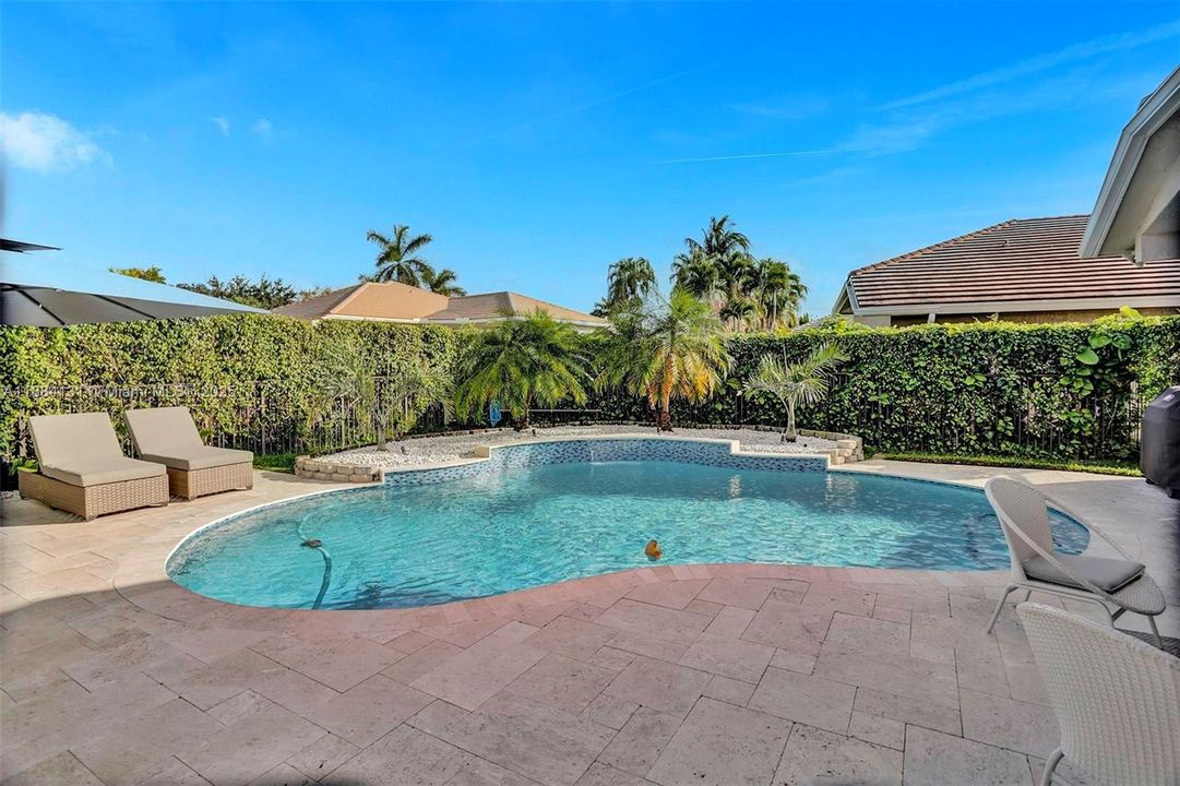 For Rent: $7,200 (4 beds, 3 baths, 2693 Square Feet)