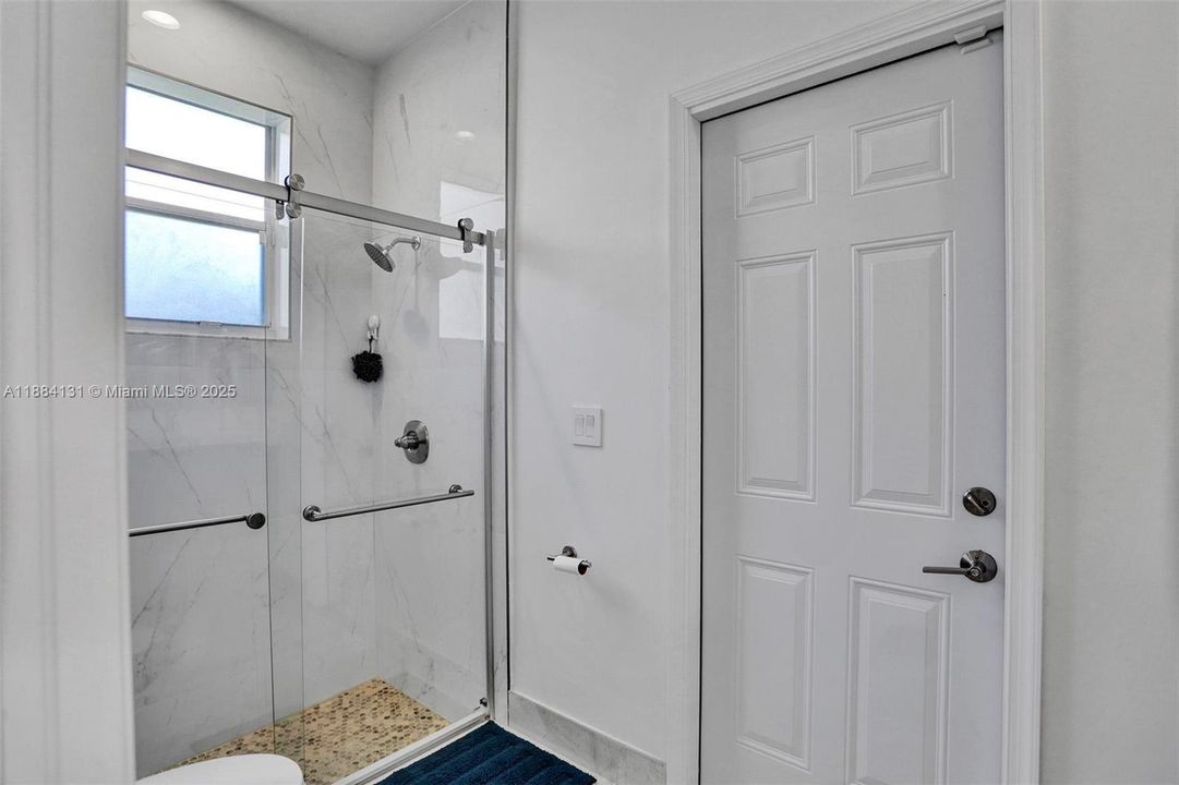 For Rent: $7,200 (4 beds, 3 baths, 2693 Square Feet)