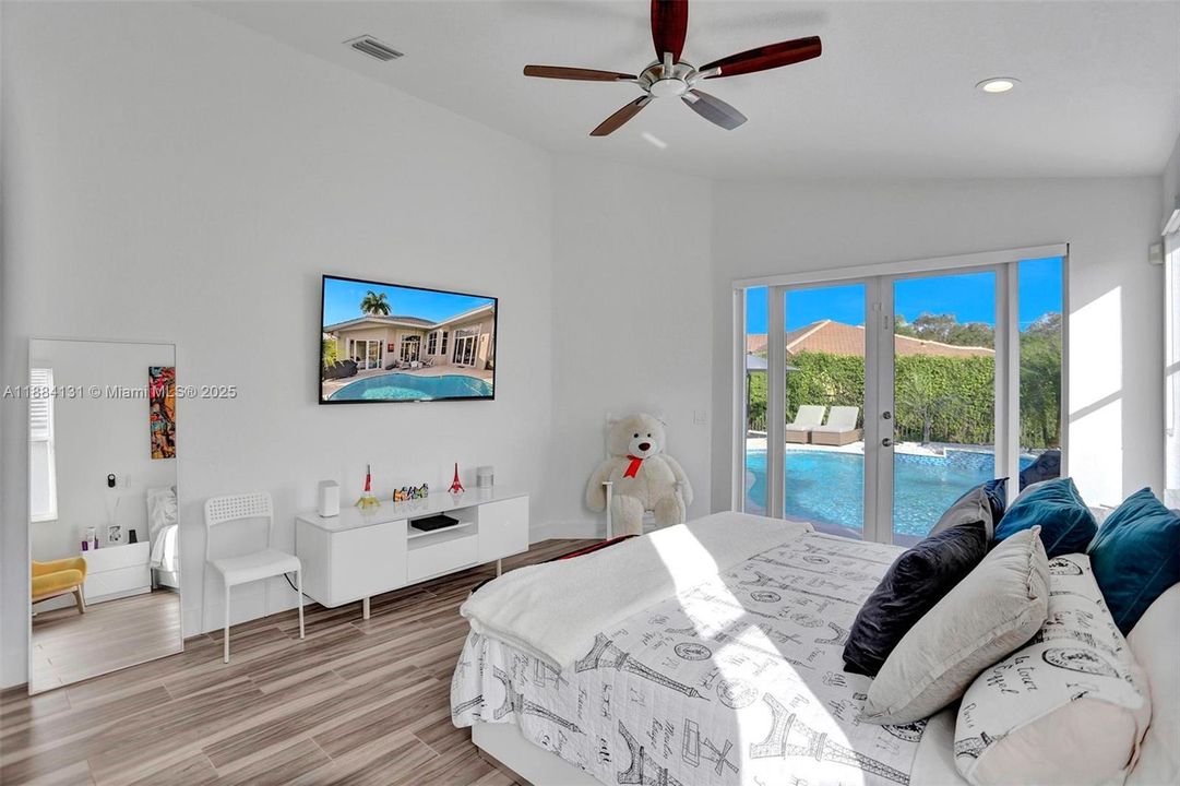 For Rent: $7,200 (4 beds, 3 baths, 2693 Square Feet)