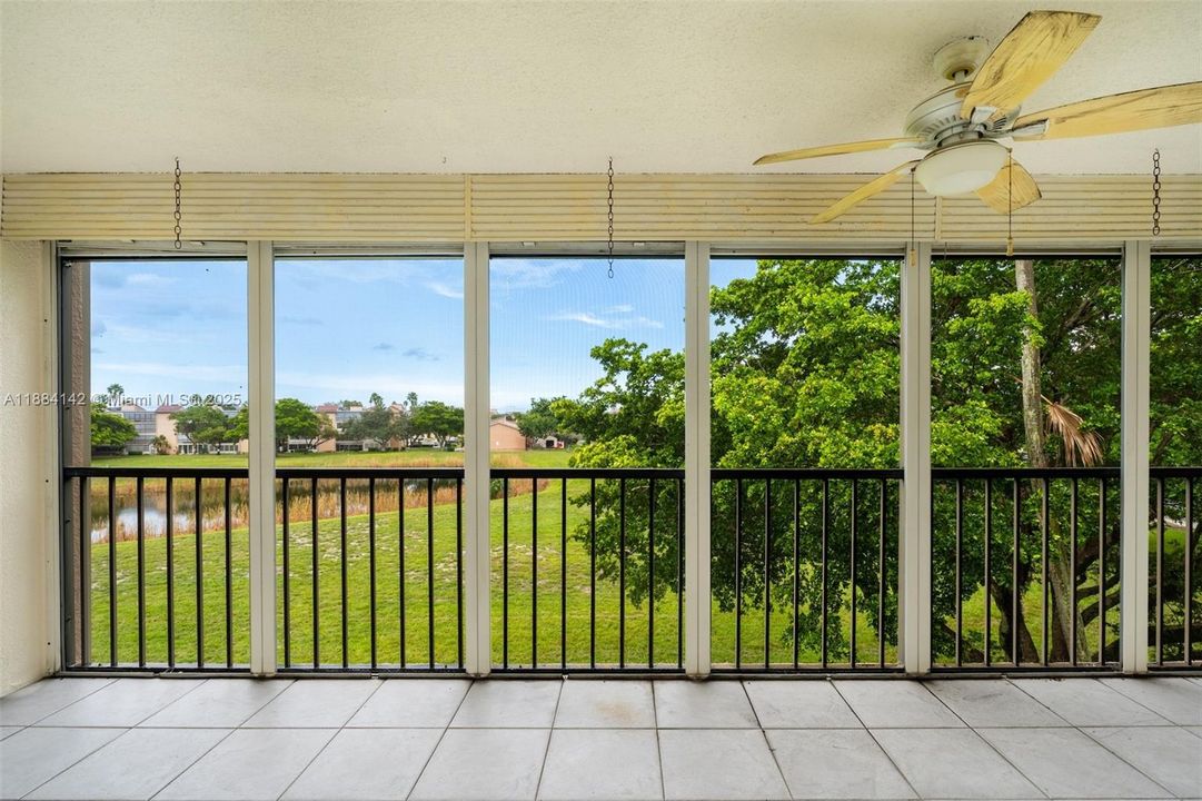 En Venta: $122,000 (1 camas, 2 baños, 960 Pies cuadrados)