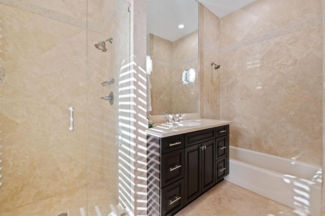 En-suite bathroom