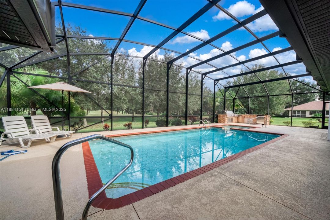 Recently Sold: $649,900 (5 beds, 2 baths, 3354 Square Feet)