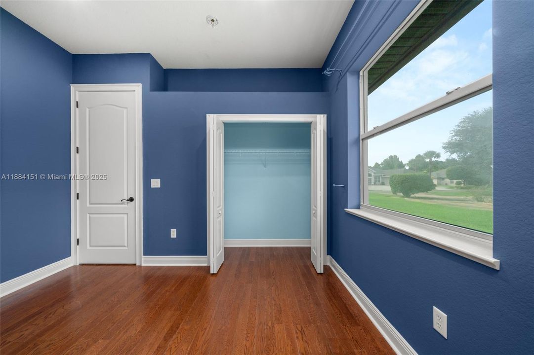 Recently Sold: $649,900 (5 beds, 2 baths, 3354 Square Feet)